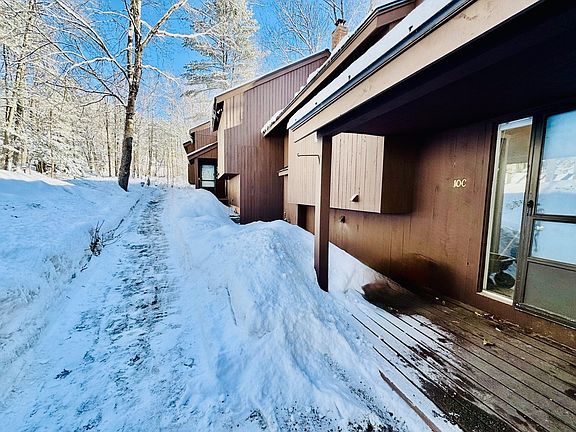 2nd image of 445 Old Quechee Road #10C