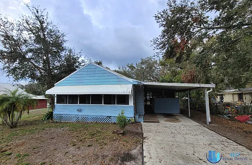 2441 E Magnolia St Photo 1