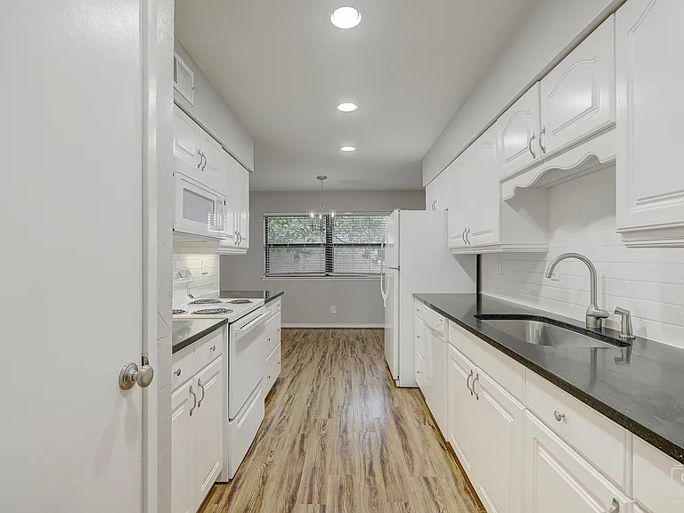 4079 Calculus Dr — Photo 8