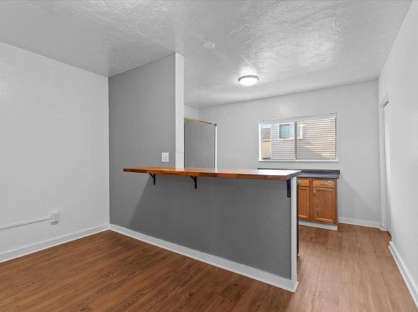 437 Cedarville St #2