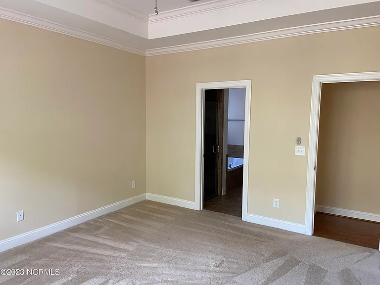 1113 Evangeline Dr — Photo 7