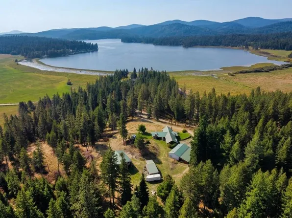 15504 N Osprey Ln, Newman Lake, WA 99025