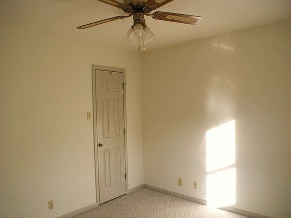 2nd image of 2910 E Moore Ave APT 177