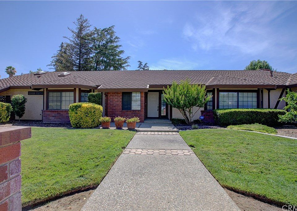 1st image of 2978 N Palomino Ln