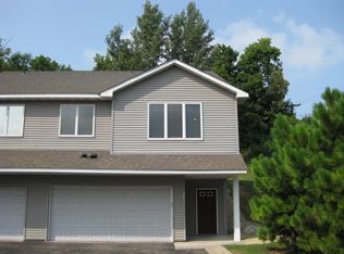 5350 W Old Shakopee Cir, Bloomington, MN 55437