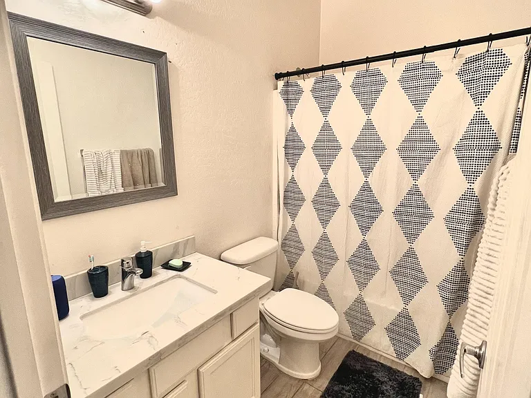 9432 W Odeum Ln — Photo 10