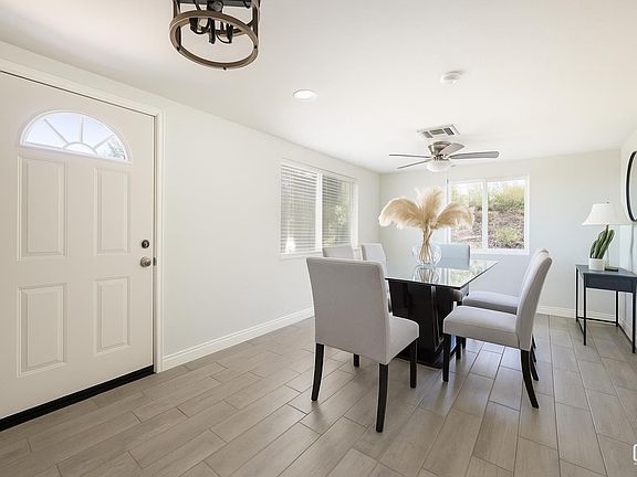 4th image of 818 Decatur St