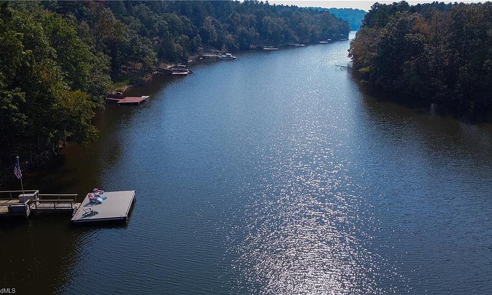 1st image of 501 Crystal Bay Dr