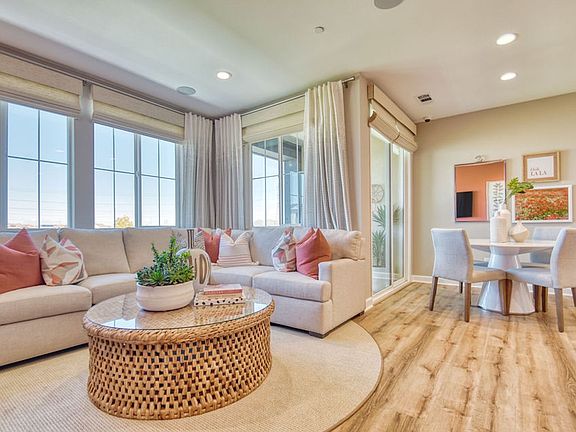 3rd image of 3530 E Delight Paseo #201