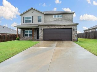 7004 SW Chalkstone Rd, Bentonville, AR 72713