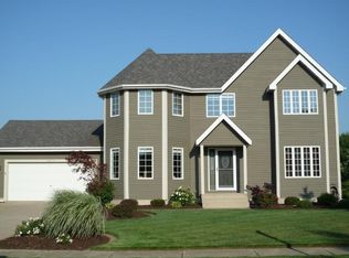 10413 Marlou Dr, Munster, IN 46321