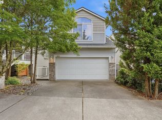 13620 SW Blue Spruce Ct, Tigard, OR 97224