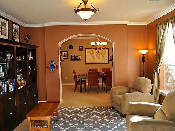 5th image of 2279 Longspur Ln