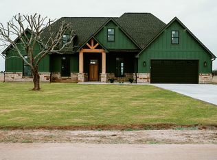 337 Buffalo Trl, Angleton, TX 77515