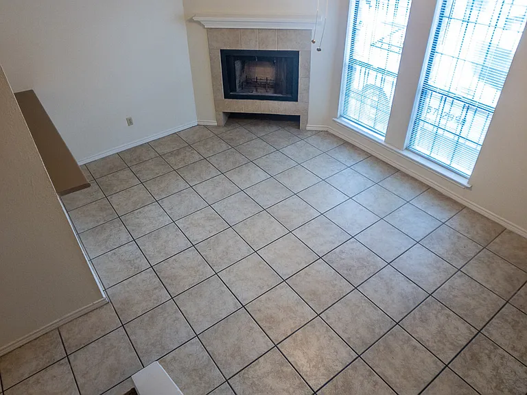 706 W 24th St #310 — Photo 7