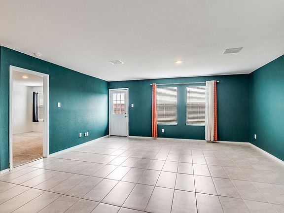 4th image of 5421 Rockrose Ln