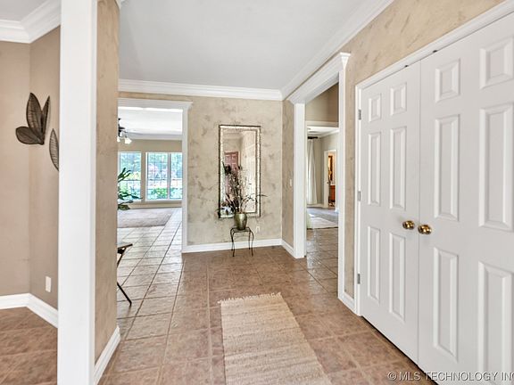 5th image of 22404 S Rose Glen Ct