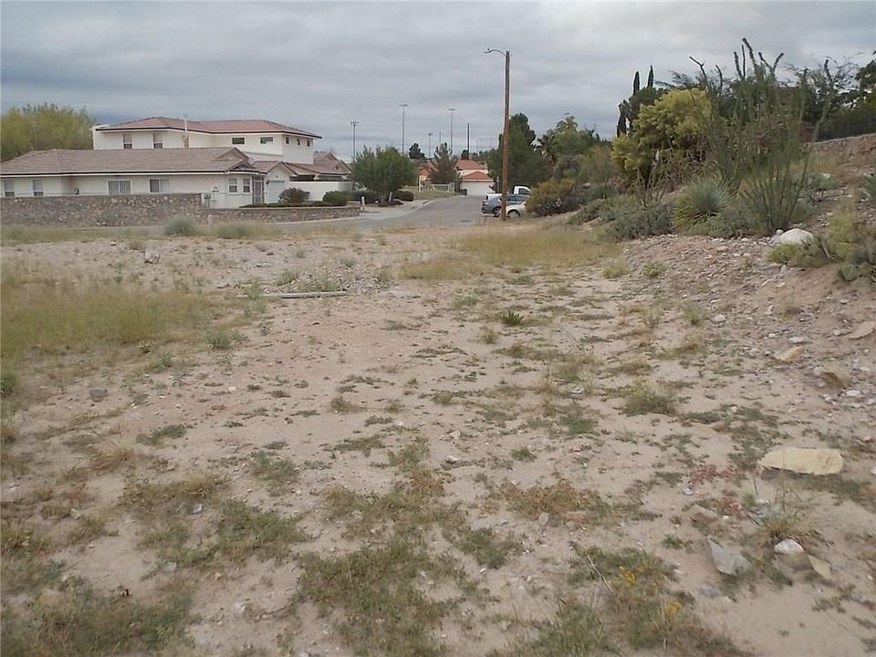 1st image of 256 Hidden Crest Cir