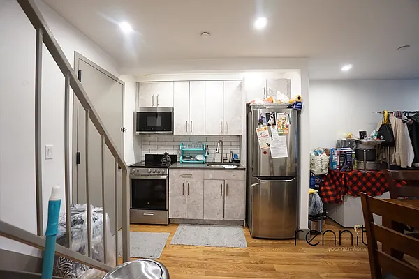 Rented by Rennit Inc. | media 18