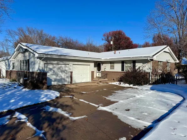 1942 N Jamaica St, El Dorado, KS 67042