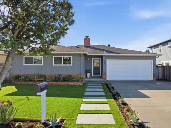 464 Spruce St, Half Moon Bay, CA 94019