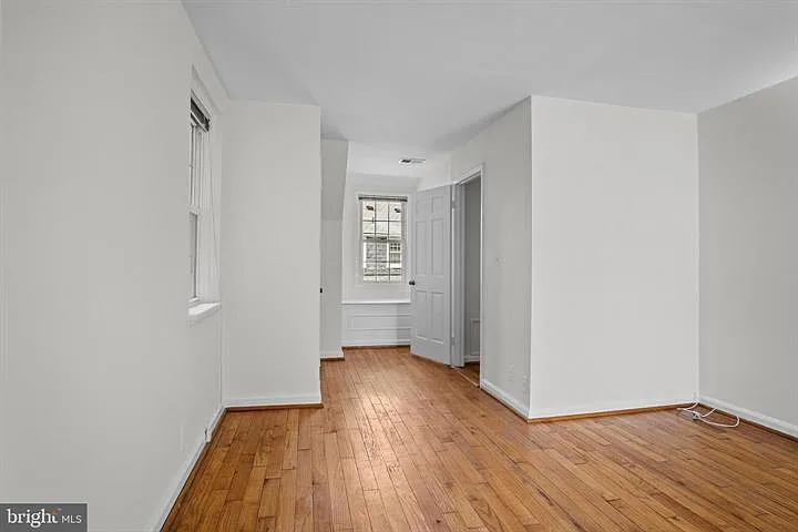 3305 S Wakefield St #A — Photo 16