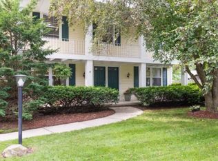 5773 Richmond Dr, Fitchburg, WI 53719