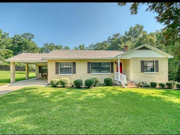 204 Dogwood Ave