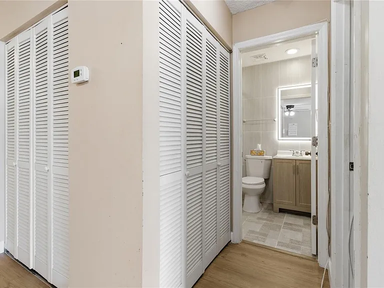 2060 Marilyn St #207 — Photo 21