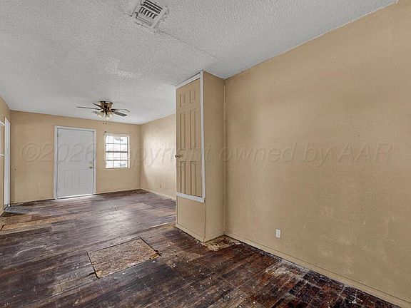 4th image of 3600 NE 13th Ave