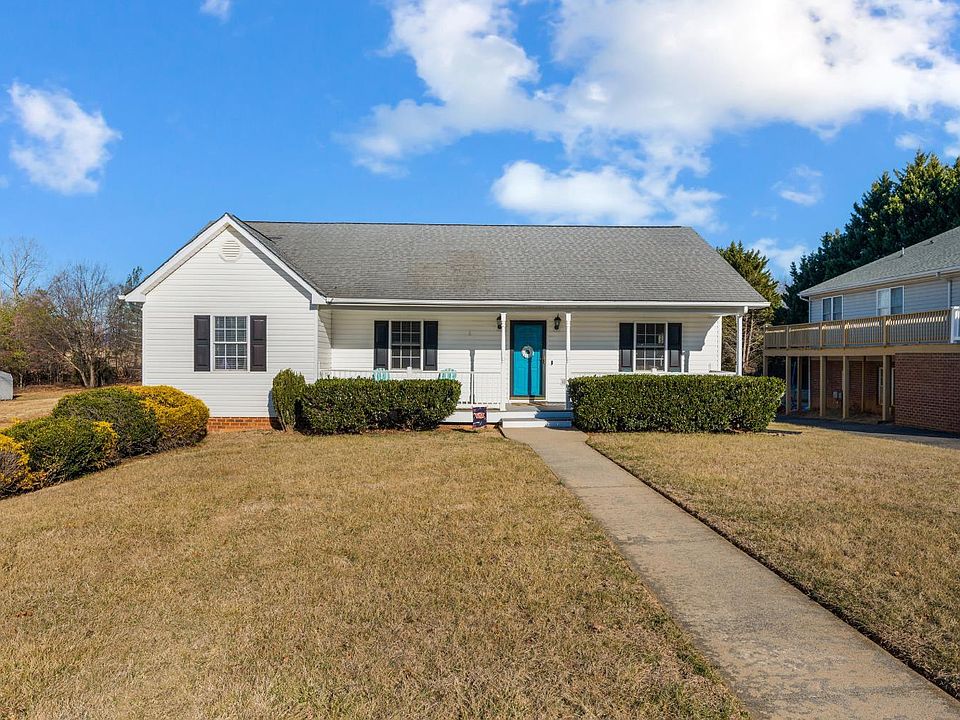 1st image of 109 Farley Branch Dr