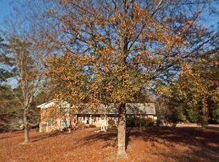 208 McCarley Dr, Camden, SC 29020