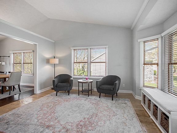 5th image of 2139 Gingerwood Ct SE