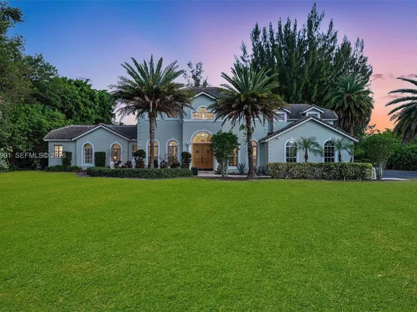 5100 NW 76th Pl, Pompano Beach, FL 33073