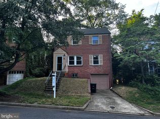 4414 35th St NW, Washington, DC 20008