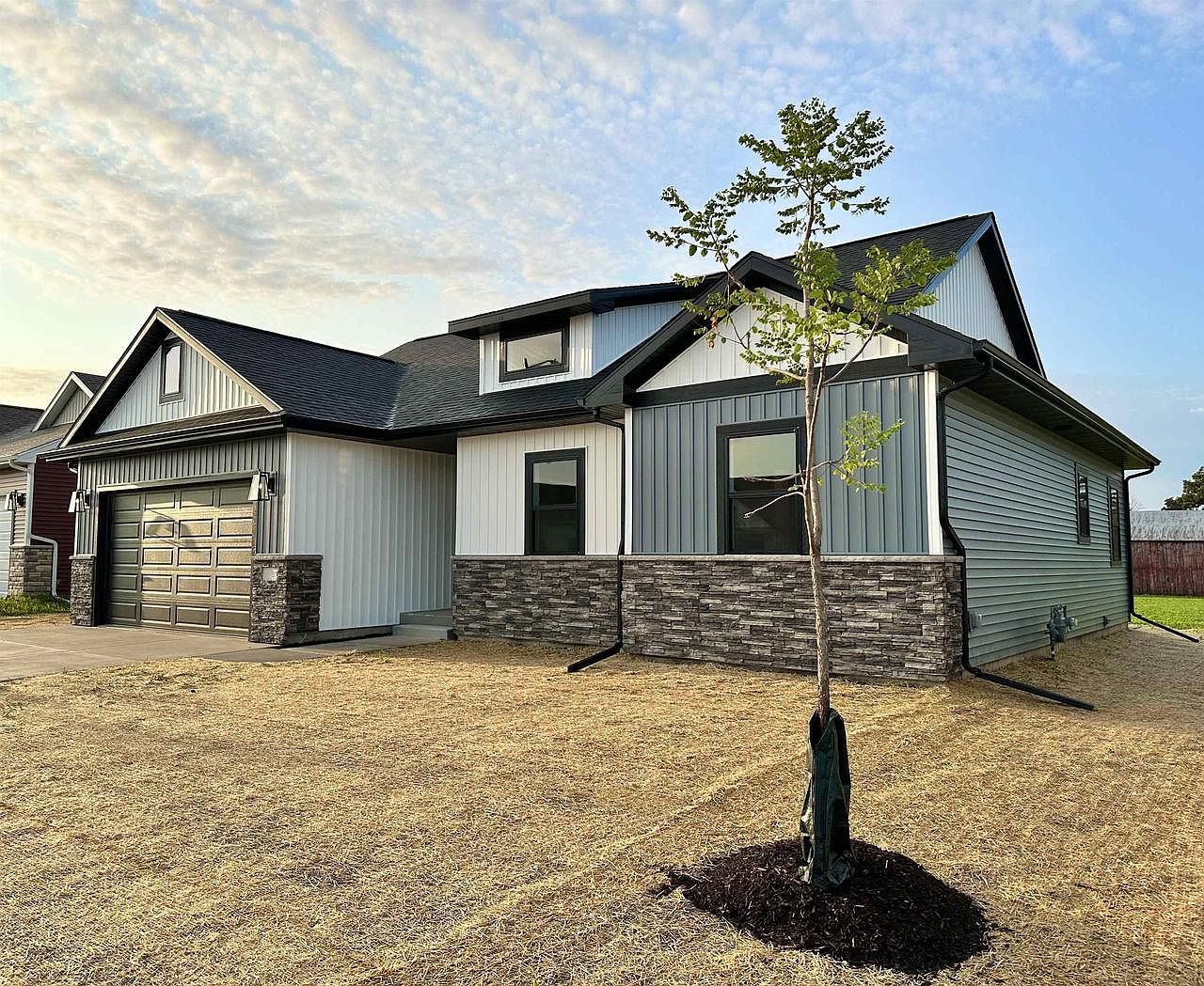 2225 Otteson Drive, Stoughton, WI 53589 Zillow
