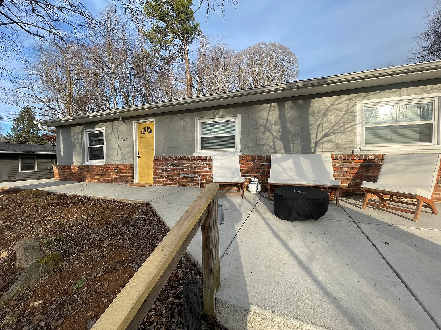 2 bed, 700 sqft, $2,000 — Photo 2