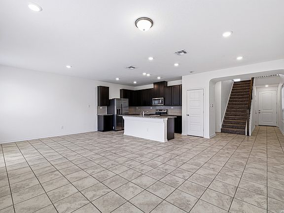5th image of 4955 Usaa Blvd #6