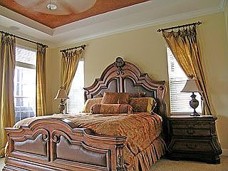 1st Floor Master Bed
