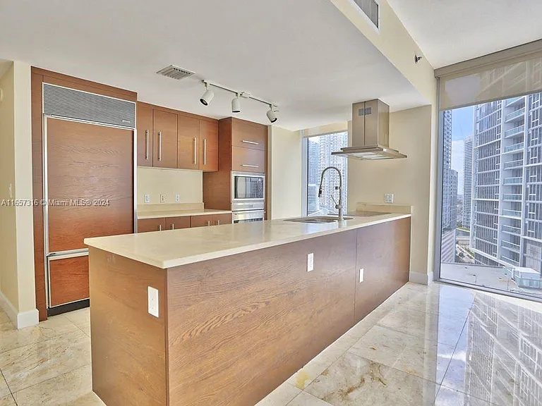 495 Brickell Ave #2010 — Photo 5