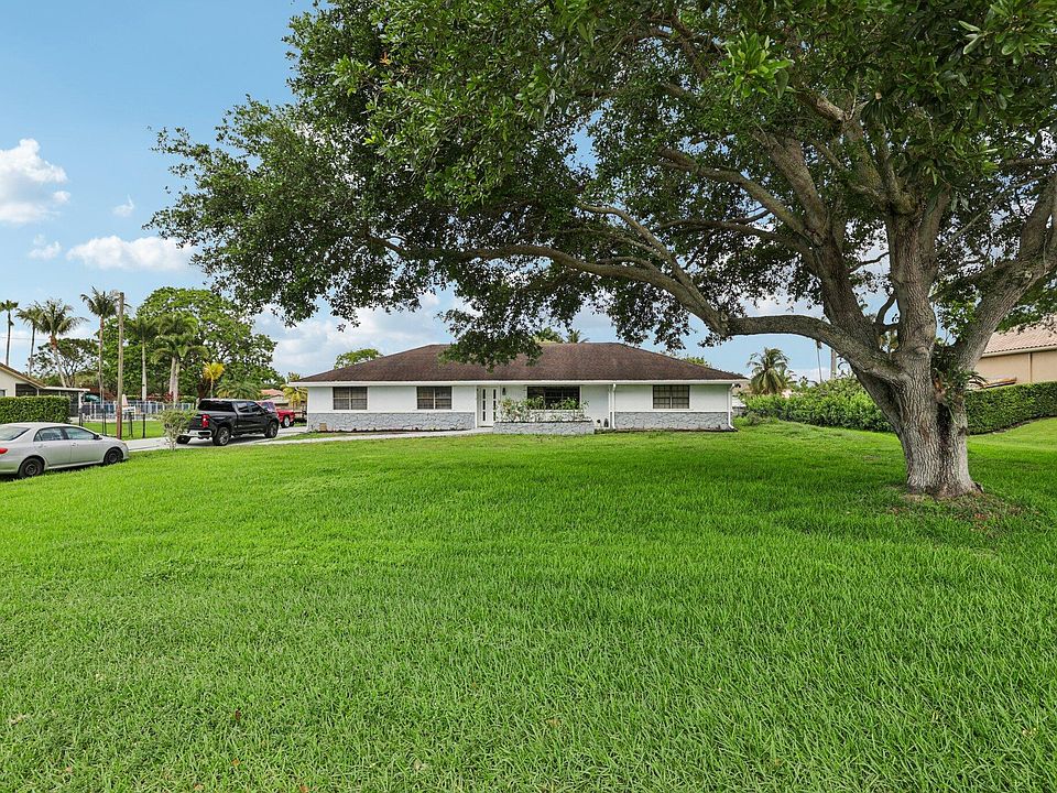 1st image of 2940 SW 156th Avenue