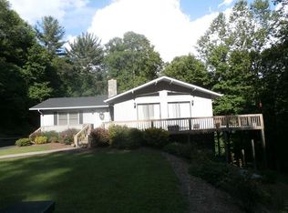 244 Woodland St, Spruce Pine, NC 28777