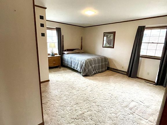 4th image of 140 Bel Aire Dr