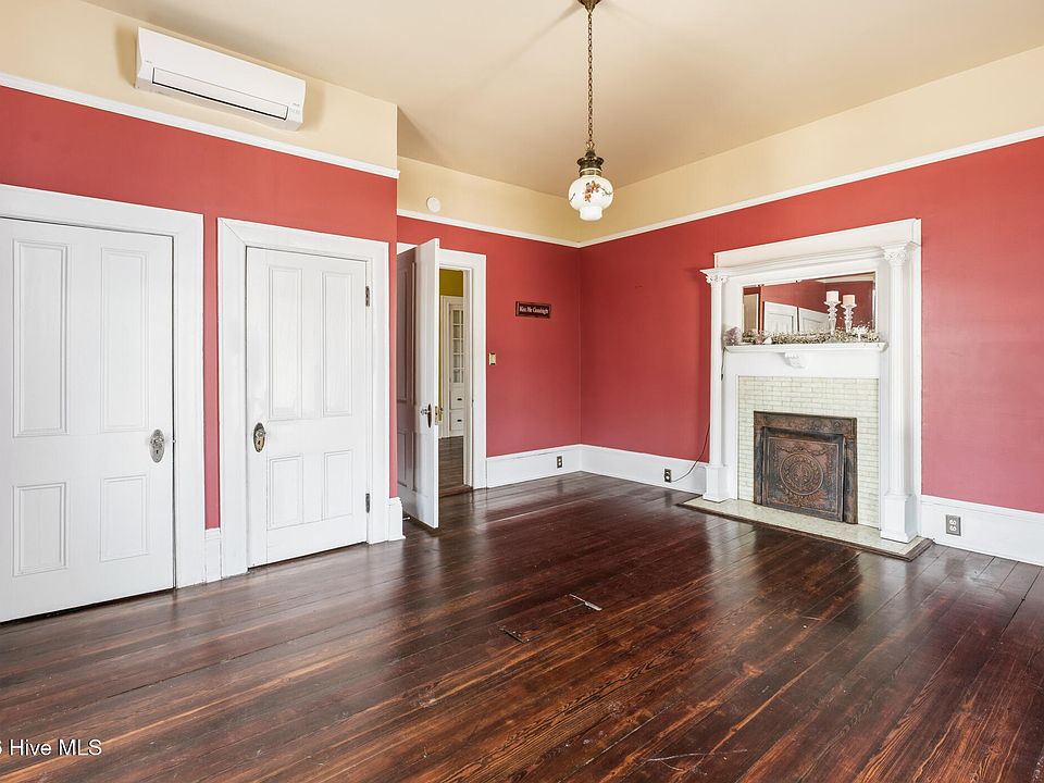 52nd image of this home