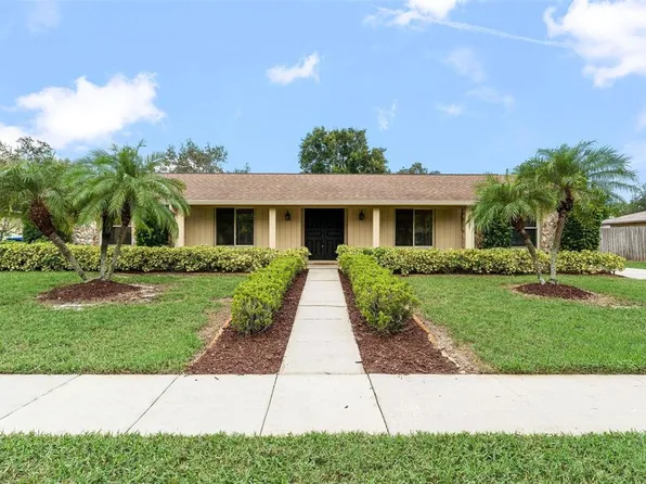 8216 Banyan Blvd, Orlando, FL 32819