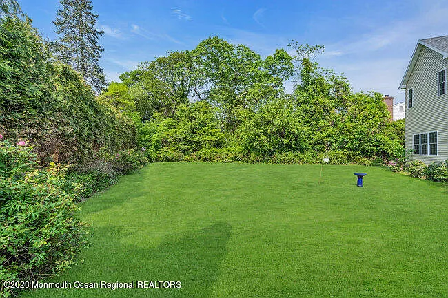 42 Pitney Ave — Photo 49