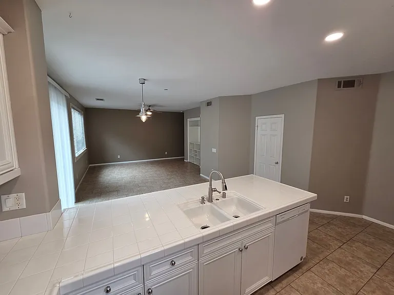 3603 Dunkirk Dr — Photo 6