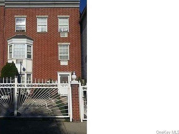 4th image of 1429 Vyse Ave
