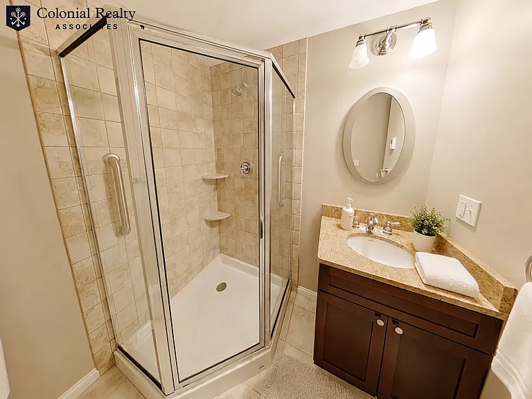 40 Glenellen Rd #1 — Photo 31