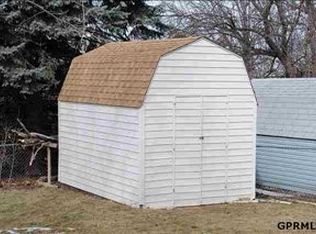 5306 S 107th St, Omaha, NE 68127